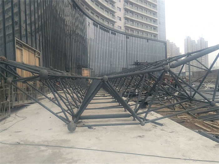 东营万豪酒店雨棚网架